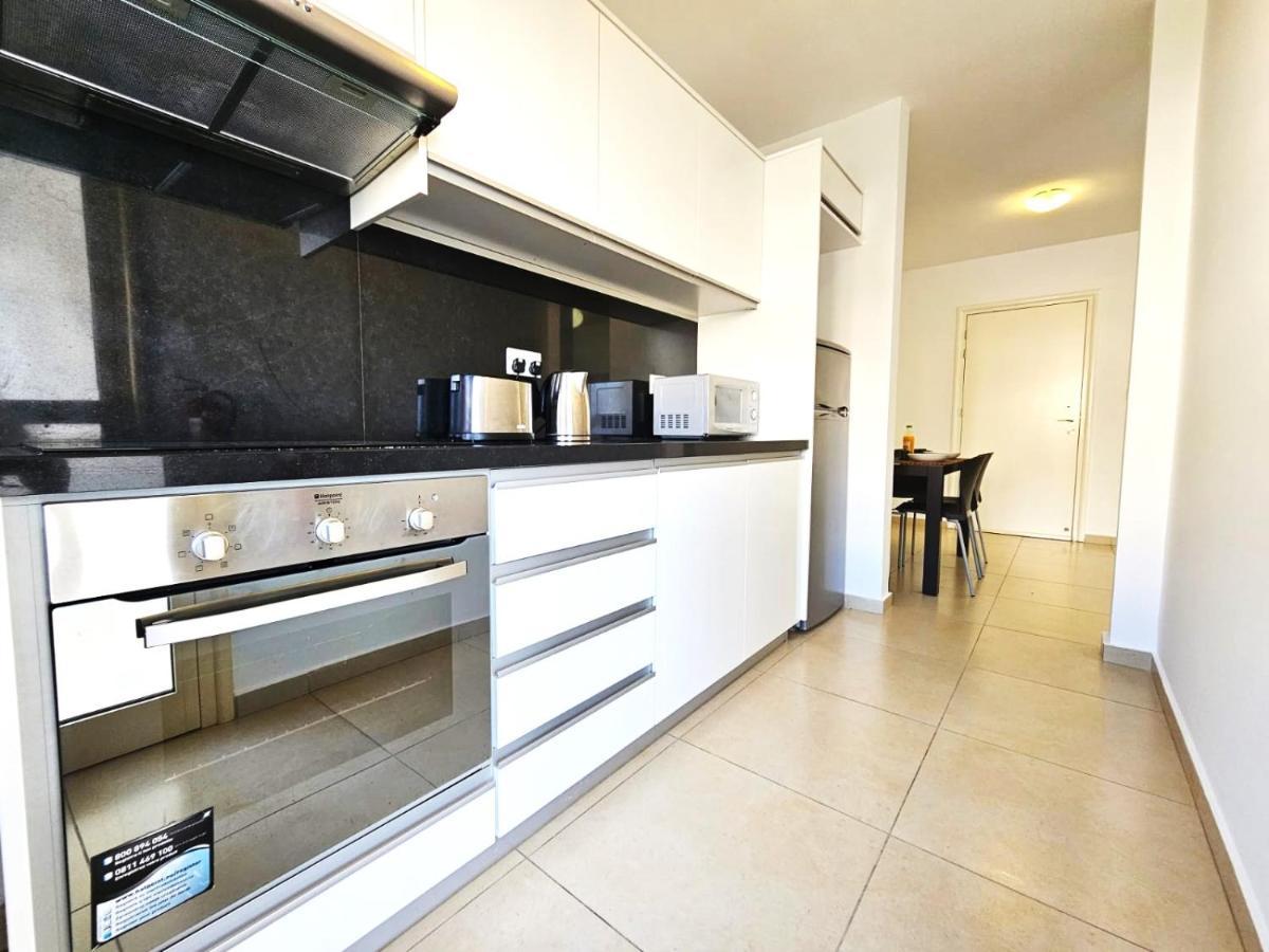 Elysia Park Apartments Paphos 外观 照片