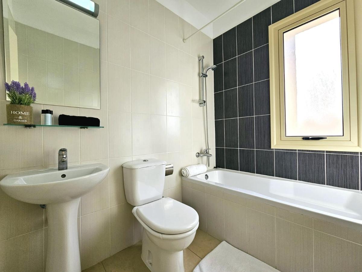 Elysia Park Apartments Paphos 外观 照片