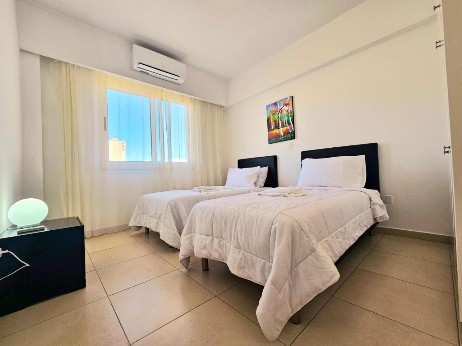 Elysia Park Apartments Paphos 外观 照片